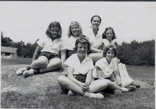 (46) Midget Cabin E--1949