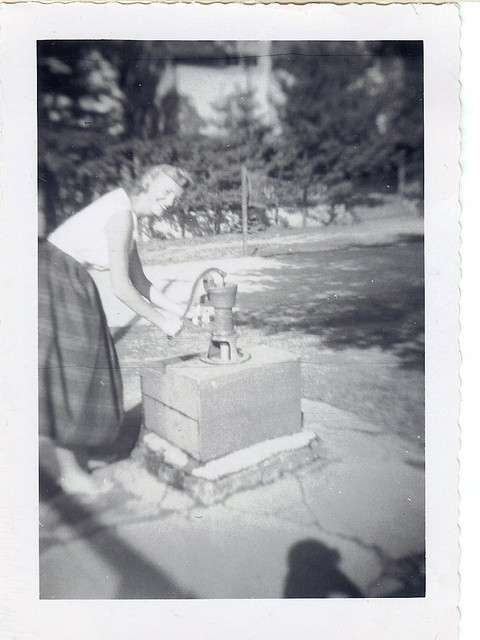 Pump, 1956